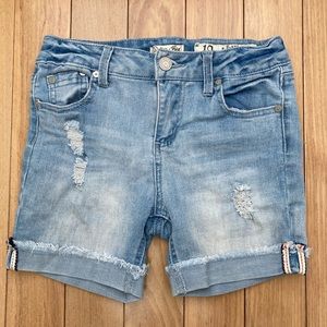 Indigo Rein cuffed shorts